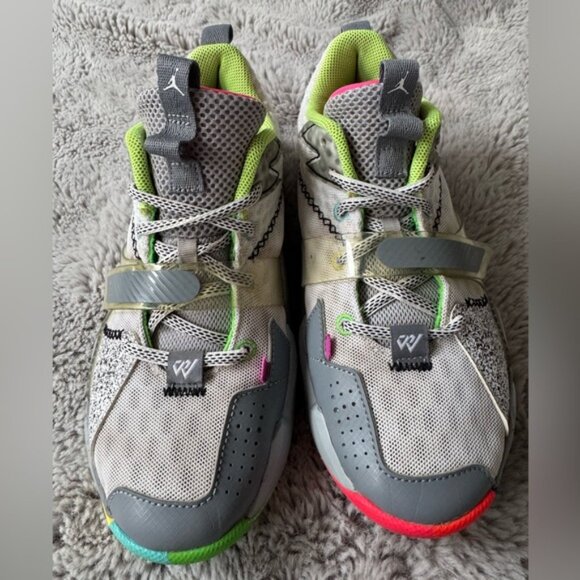 Nike Jordan Why Not Zero Boy 3Y Gray Athletic Activewear Sneakers Running Shoes - Picture 4 of 8